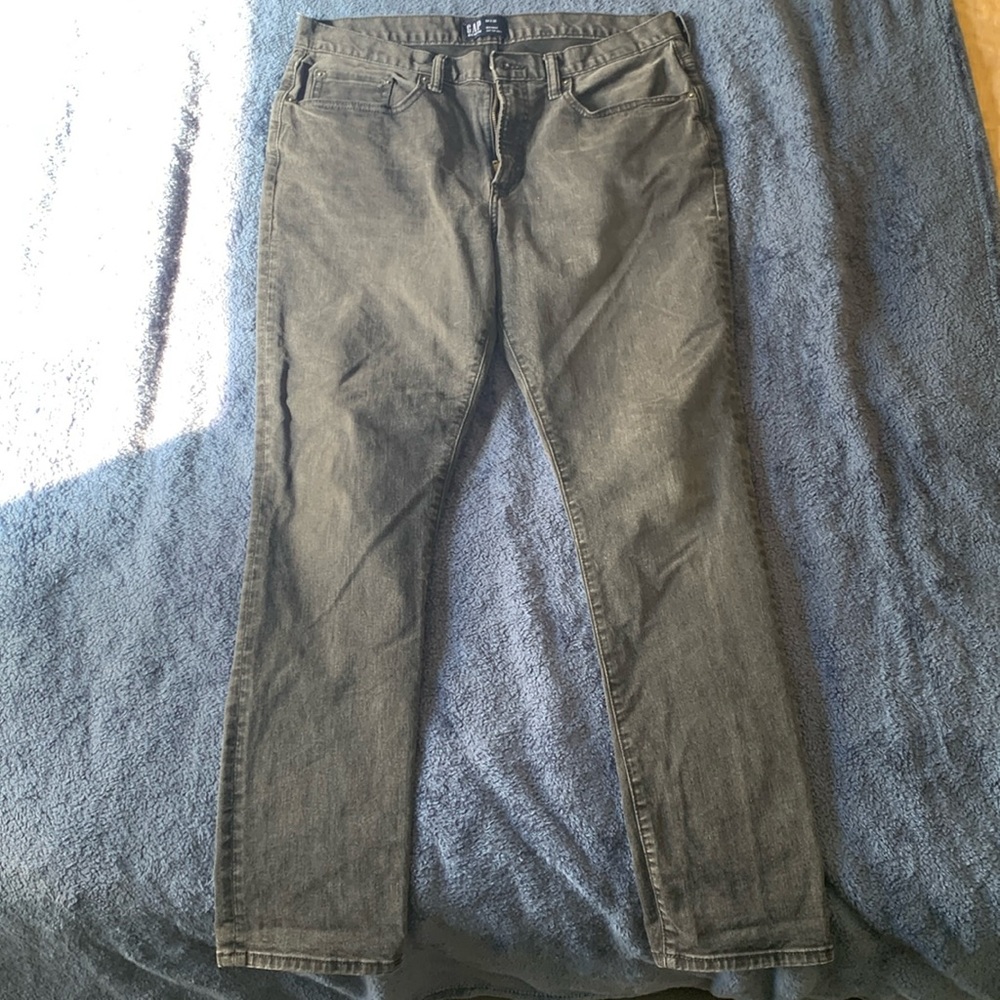 Gap skinny fit jeans in black 34x30
